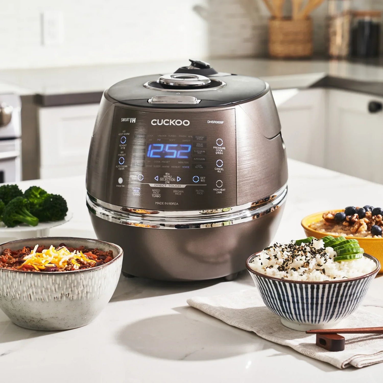 Cuckoo Rice Cooker Buying Guide: Smart Features & Why It's a Bestseller