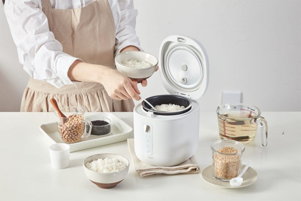 Living Mode by LocknLock LML-3012W Mini Rice Cooker (0.5-2 regular cups) 1.2L
